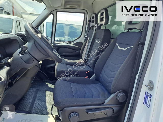 Veicolo commerciale Iveco DAILY 35C14 cc 2.3