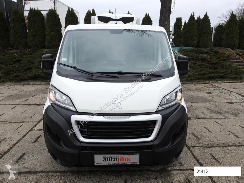 Autoutilitară Peugeot BOXER FURGON CHŁODNIA...