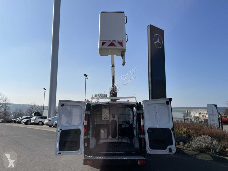 Autoutilitară Renault dCi 120 L1H1 / TIME...