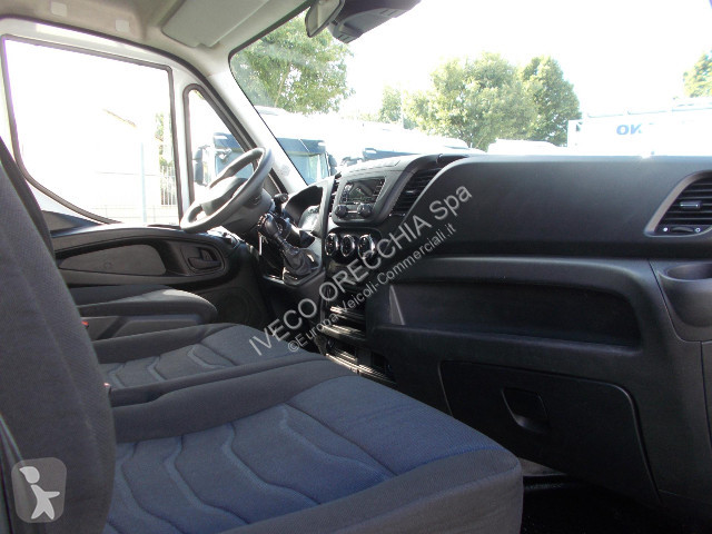 Veicolo commerciale Iveco DAILY 35C16 3.0 - 4100