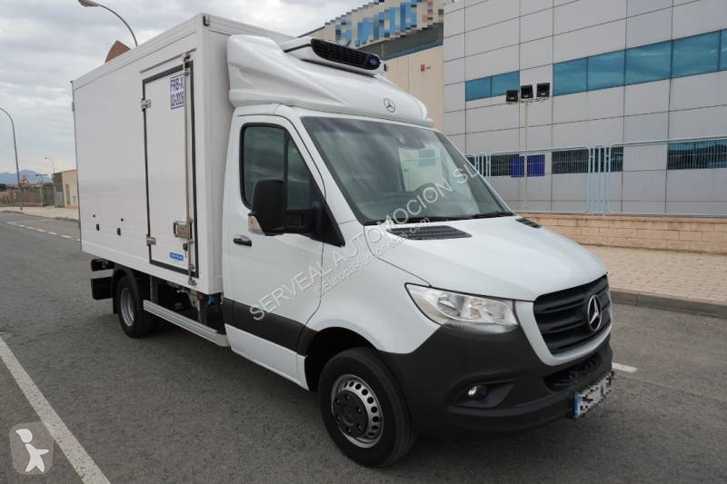 Véhicule utilitaire Mercedes