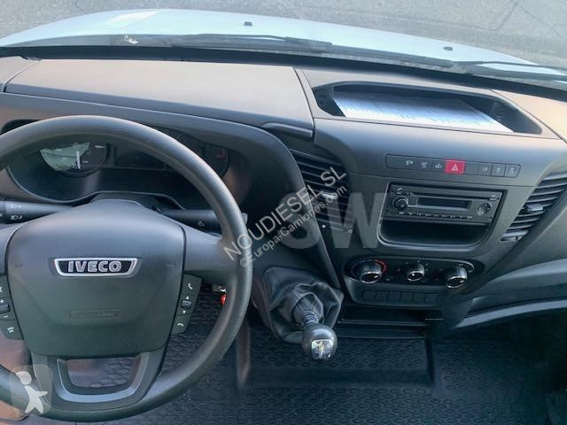 Furgoneta Iveco 35S16