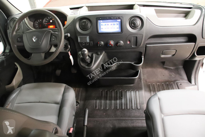 Furgoneta Renault T35 2.3 dCi L2H2 DUBBEL...