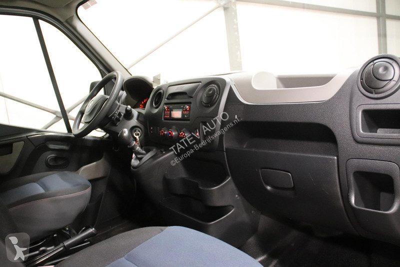 Véhicule utilitaire Renault 2.3 dCi HOOGWERKER...