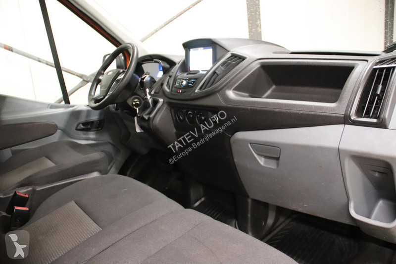 Užitkové vozidlo Ford met nieuwe NIEUWE MOTOR...