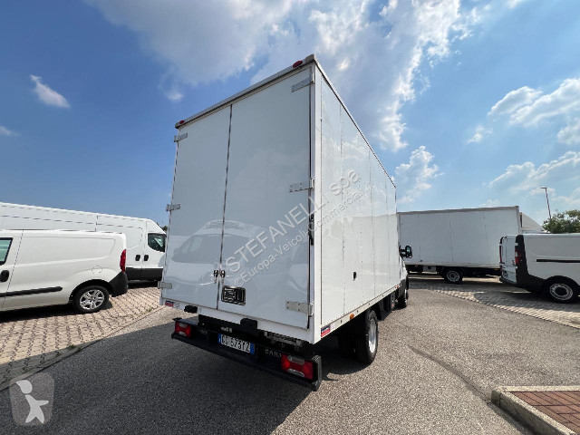Veicolo commerciale Iveco DAILY 35C14H BOX p 3750