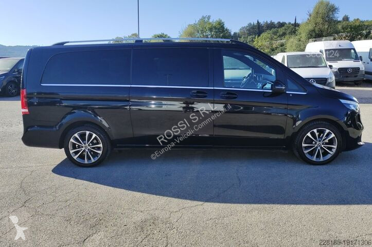 Véhicule utilitaire Mercedes sport 300 d Extralong