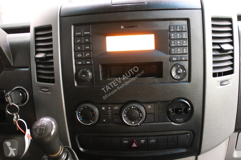 Veicolo commerciale Mercedes 414 2.2 CDI...
