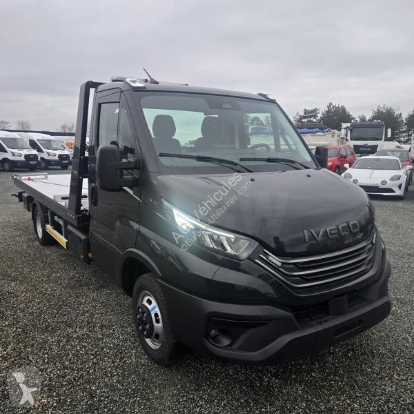 Furgoneta Iveco 35C18