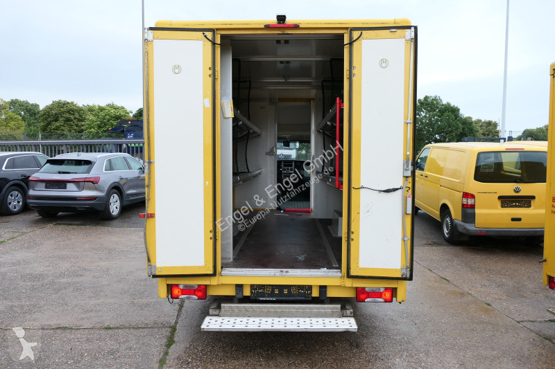 Autoutilitară Iveco Daily 35 S11 C30C AUTOMATIK...