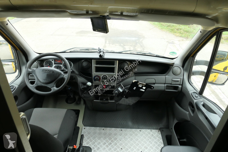 Veicolo commerciale Iveco Daily 35 S11 C30C...