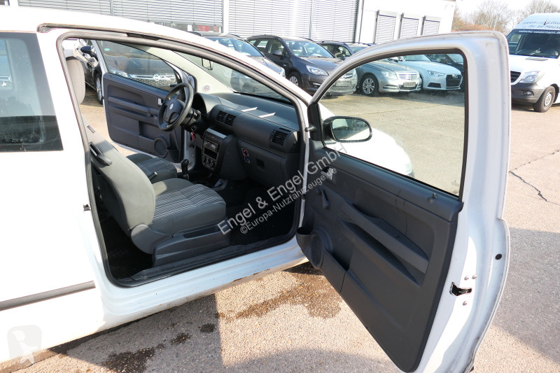 Autoutilitară Volkswagen Fox Basis 1.2