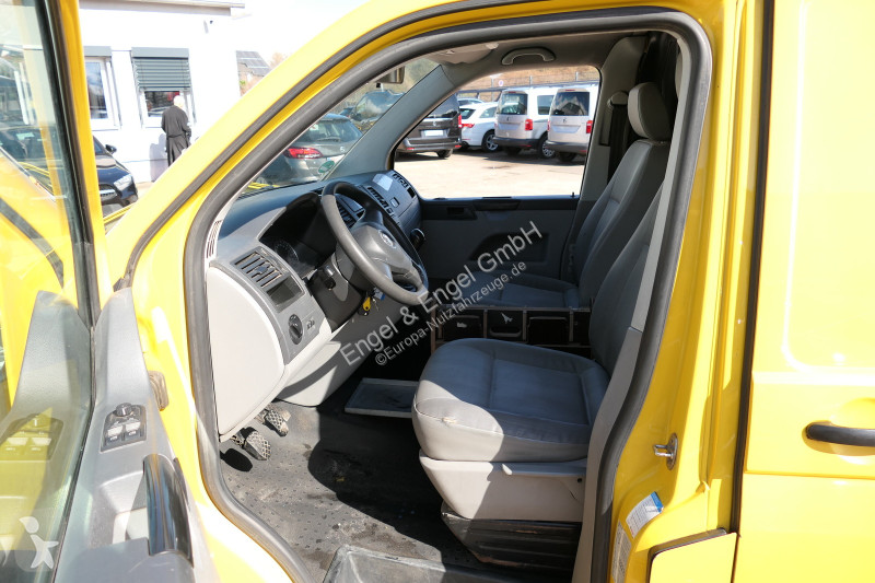 Volkswagen T5 Transporter 2.0 TDI 2-Sitzer...