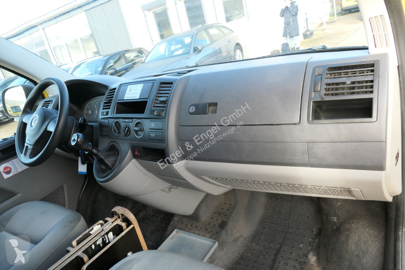 Volkswagen T5 Transporter 2.0 TDI 2-Sitzer...