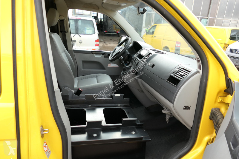 Veículo utilitário Volkswagen T5 Transporter...