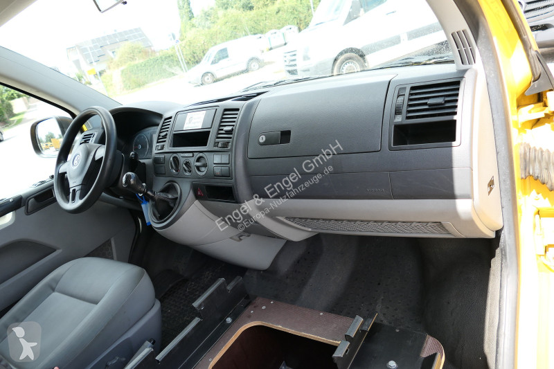 Bedrijfswagen Volkswagen T5 Transporter 2.0 TDI...