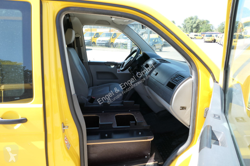 Autoutilitară Volkswagen T5 Transporter 2.0 TDI...