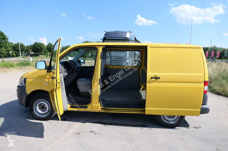 Veicolo commerciale Volkswagen T5 Transporter...