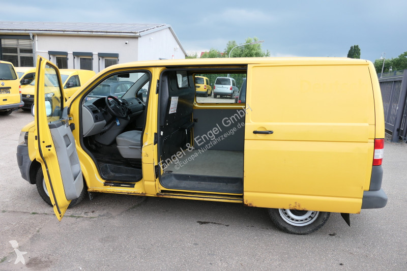 Veicolo commerciale Volkswagen T5 Transporter...