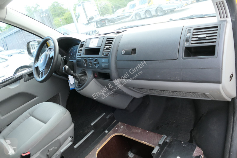 Veicolo commerciale Volkswagen T5 Transporter...