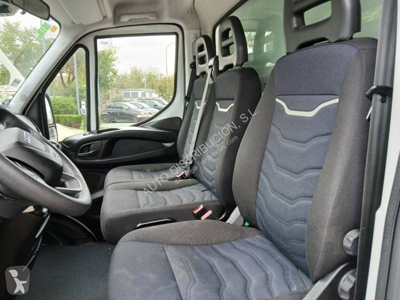 Autoutilitară Iveco