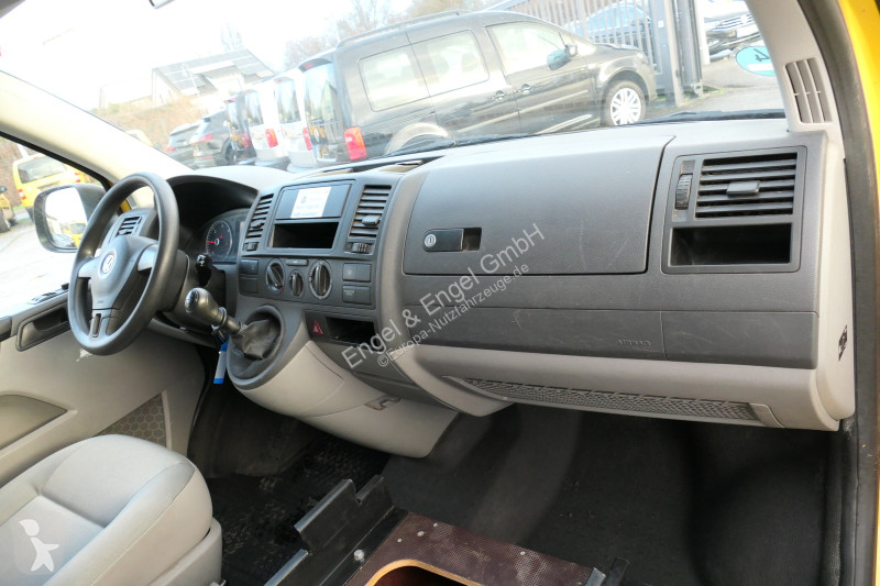 Veicolo commerciale Volkswagen T5 Transporter...