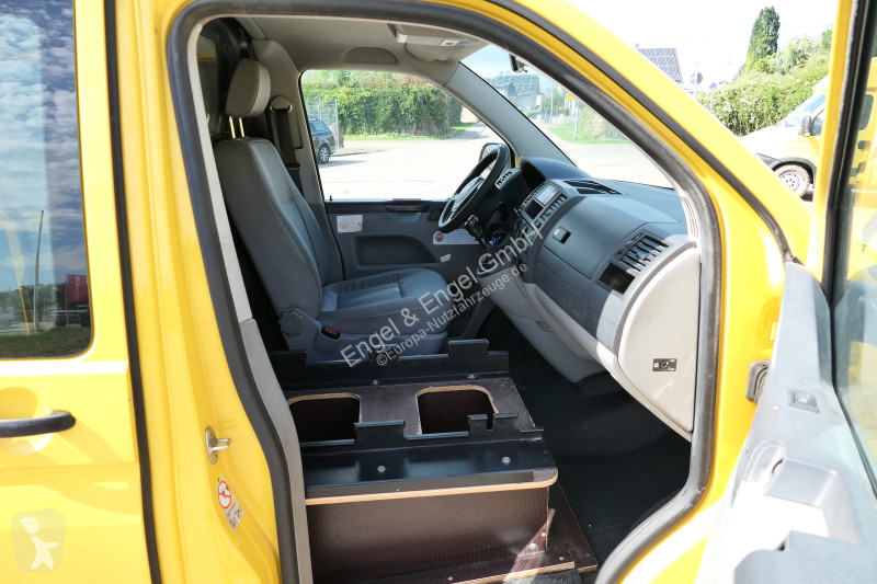 Autoutilitară Volkswagen T5 Transporter 2.0 TDI...
