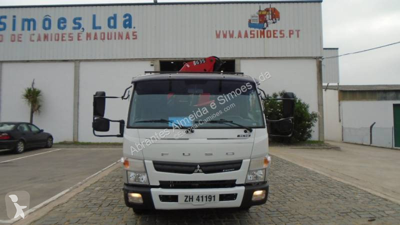 Véhicule utilitaire Mitsubishi Fuso