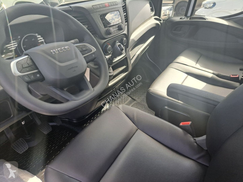 Furgoneta Iveco 35C16 160CV 3L ALUMINIUM 4M