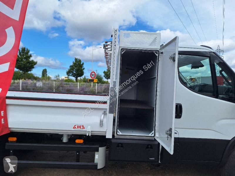Véhicule utilitaire Iveco