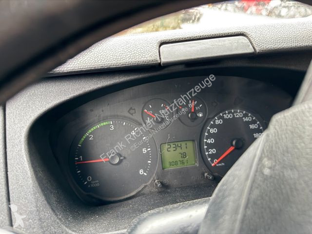 Užitkové vozidlo Ford TÜV bis 02/25