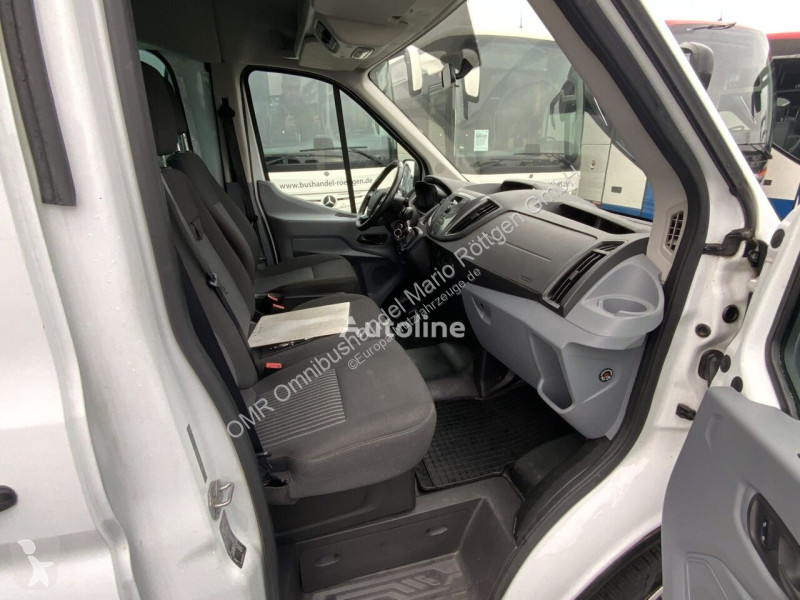 Véhicule utilitaire Ford