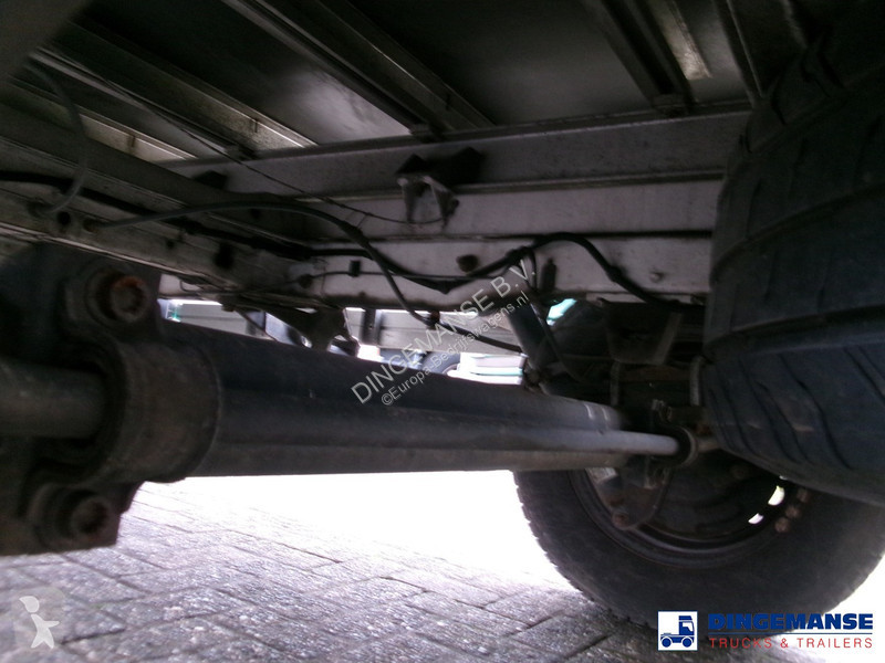 Véhicule utilitaire Volkswagen 4x2 curtain side...