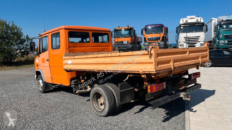 Samochód dostawczy Mercedes 818 D ipper...