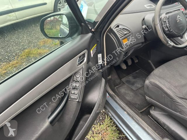 Véhicule utilitaire Citroën PICASSO