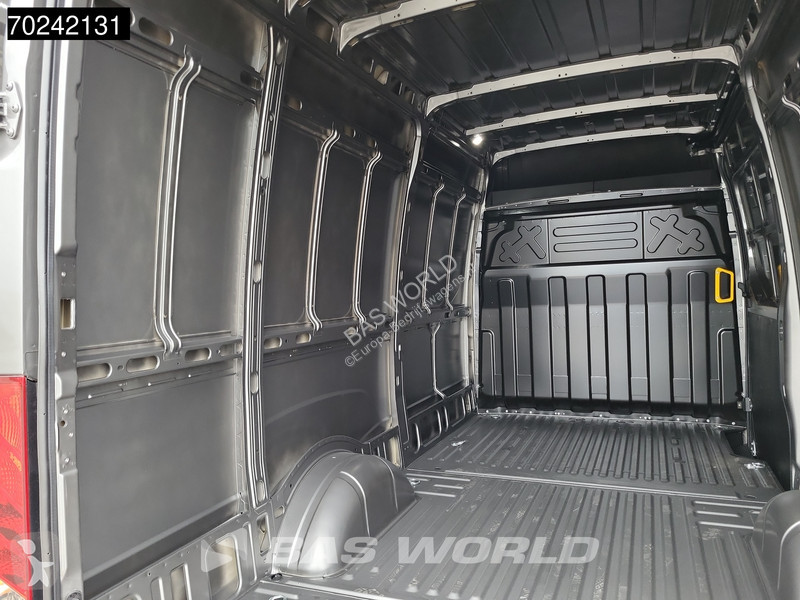 Autoutilitară Iveco 35S21 3.0L Automaat L2H2...