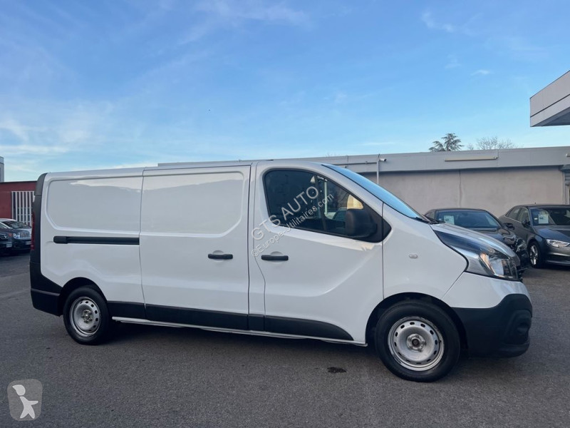 عربة نفعية Renault TRAFIC III FG L2H1 1200 1.6...