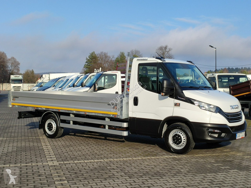 Furgoneta Iveco 35S16 V
