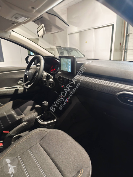 Veicolo commerciale Dacia Sandero TCe 90 GSR2