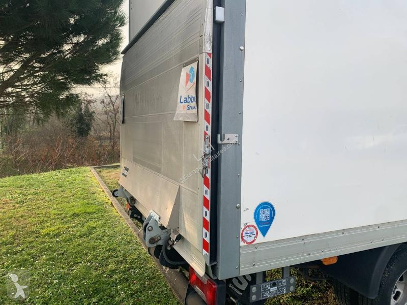 Užitkové vozidlo Iveco CCb 35C16H Empattement 4100
