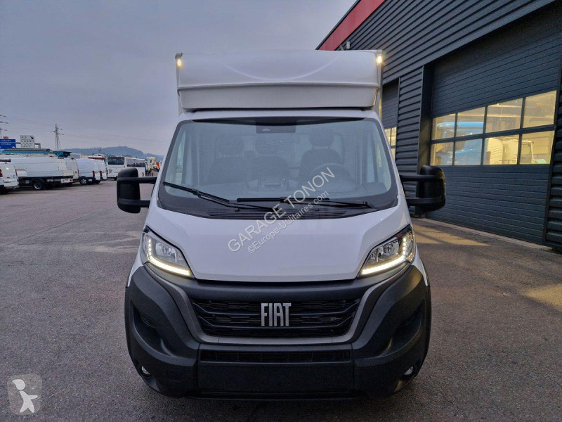 Véhicule utilitaire Fiat BVA CAISSE 30m3