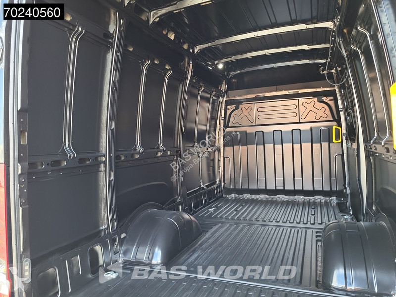 Autoutilitară Iveco 35C18 3.0L Automaat...