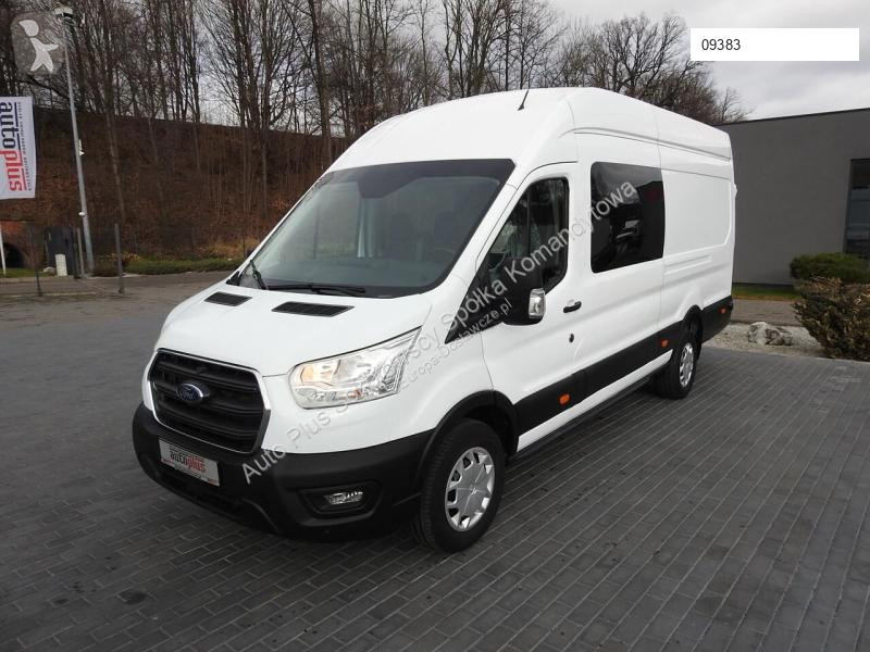 Véhicule utilitaire Ford TRANSIT FURGON...