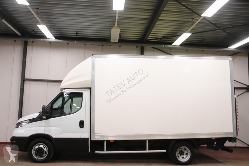 Autoutilitară Iveco 35C16 2.3 BAKWAGEN...