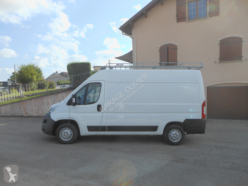Autoutilitară Citroën 33 L2H2 2.0 Bluehdi 130 Club