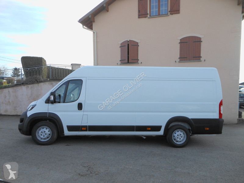 Autoutilitară Peugeot 435 L4H2 2.2 Bluehdi 140...