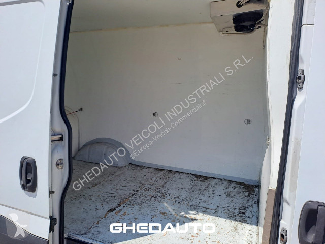 Veicolo commerciale Iveco Daily V 35.14 CNG E6...