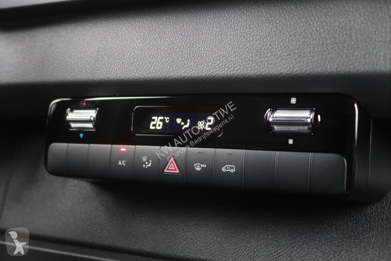 Véhicule utilitaire Mercedes 519 CDI L2H2 4X4...