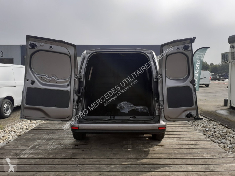 Véhicule utilitaire Mercedes 112 CDI Long Select
