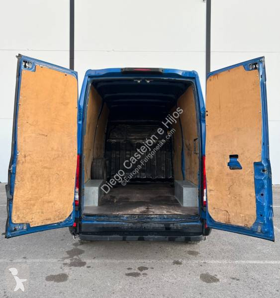 Furgoneta Iveco
